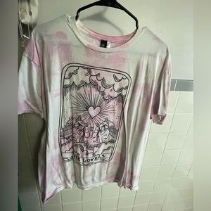 Cute pink and white tie dyed tshirt